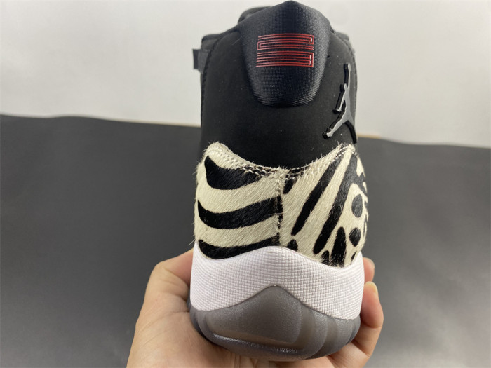 AIR JORDAN 11 “ANIMAL INSTINCT” AR0715-010