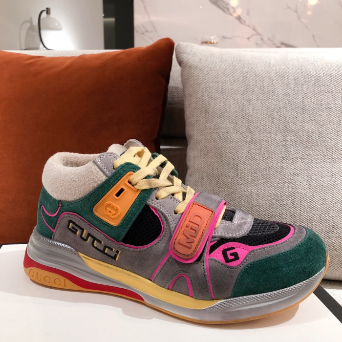G*u*i mid sneaker