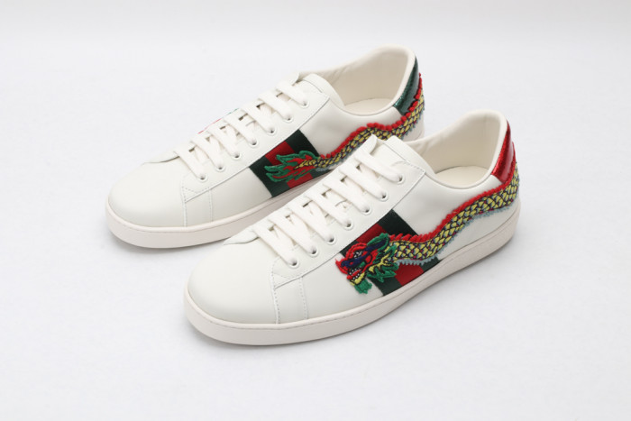 G*u*i low-top sneaker