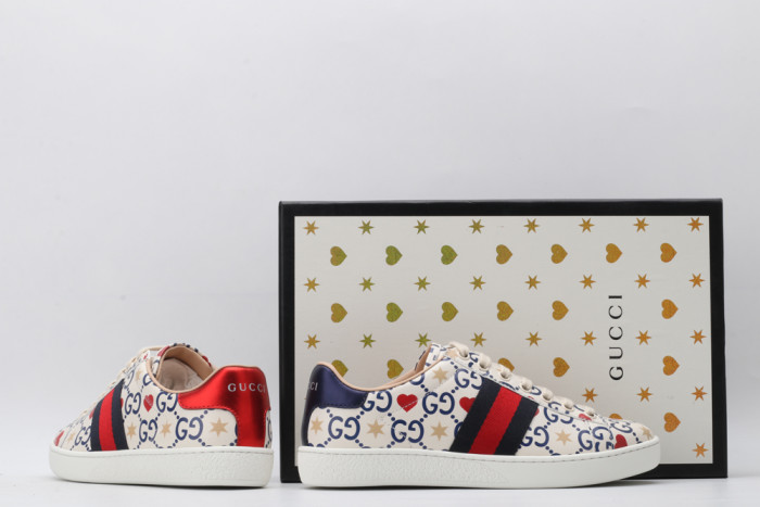 G*u*i low-top sneaker