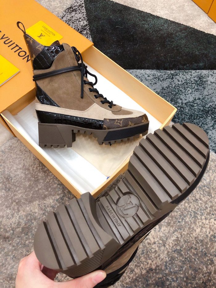 LOUS VUITO LAUREATE PLATFORM DESERT BOOT