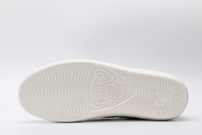 G*u*i low-top sneaker
