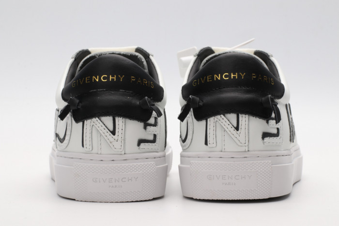 Givench LOW-TOP SNEAKER