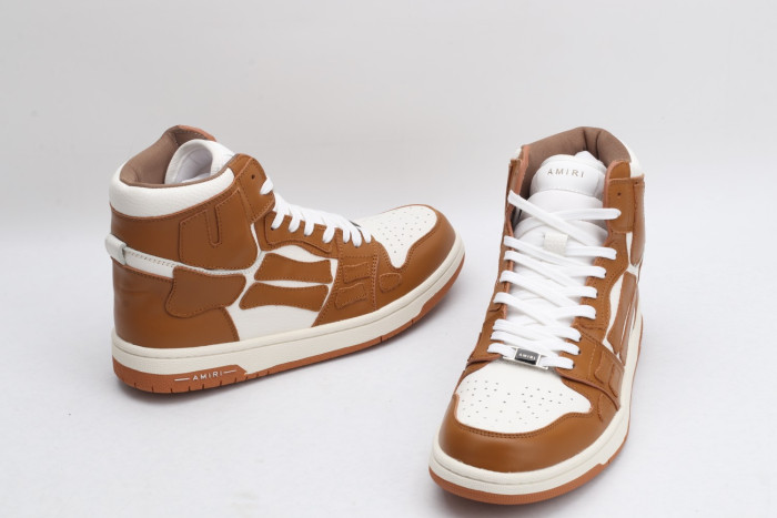 AR1M1 High-Top Sneaker