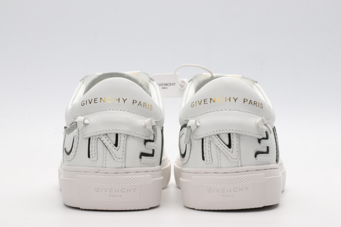 Givench LOW-TOP SNEAKER