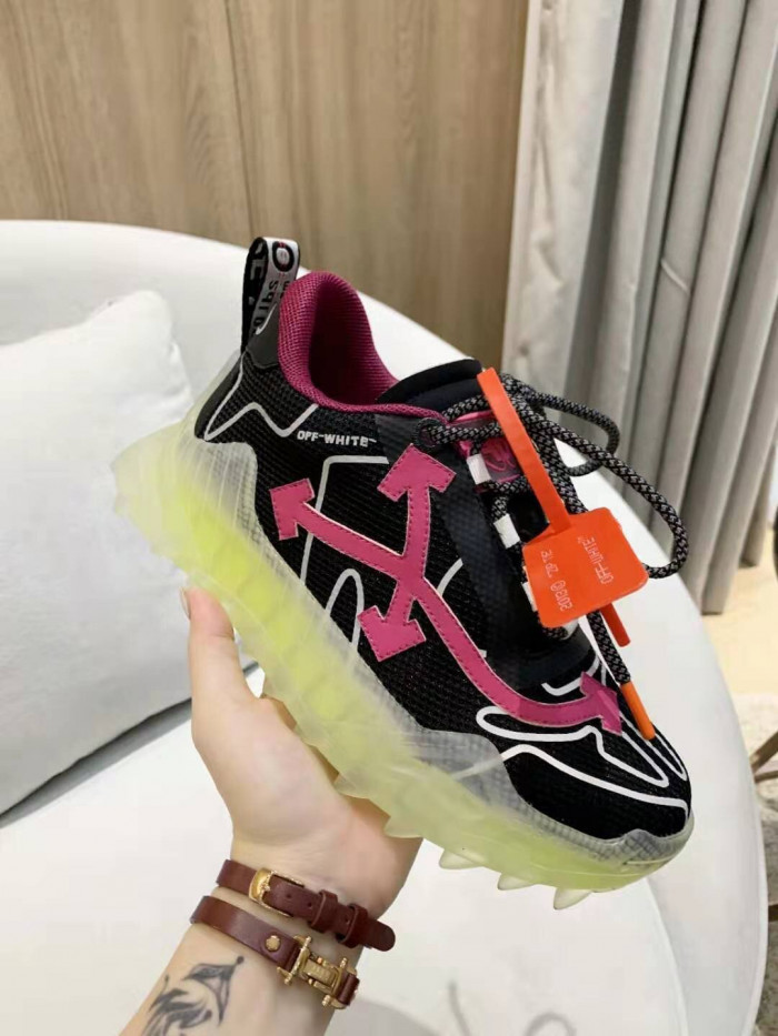OFF-WHITE C/O ODSY-1000 SNEAKER