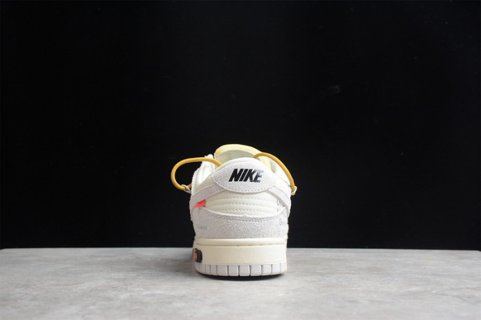 Off-White x Dunk Low ‘Lot 37 of 50’ DJ0950-105