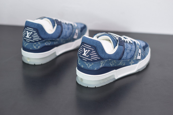B00B7 Loui Vuitto FRONTROW SNEAKER LOW