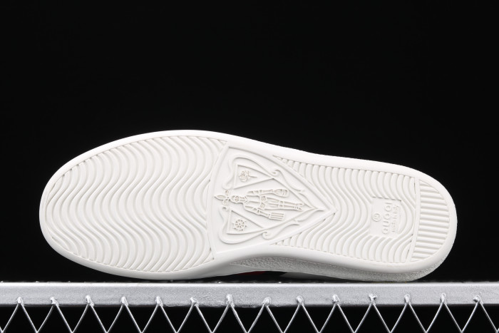 G*u*i ace embroidered low-top sneaker white with bee 429446 02jp0 9064