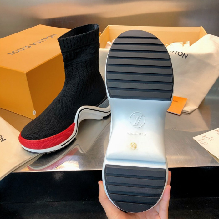 LOUS VUITO ARCHLIGHT SNEAKER BOOT