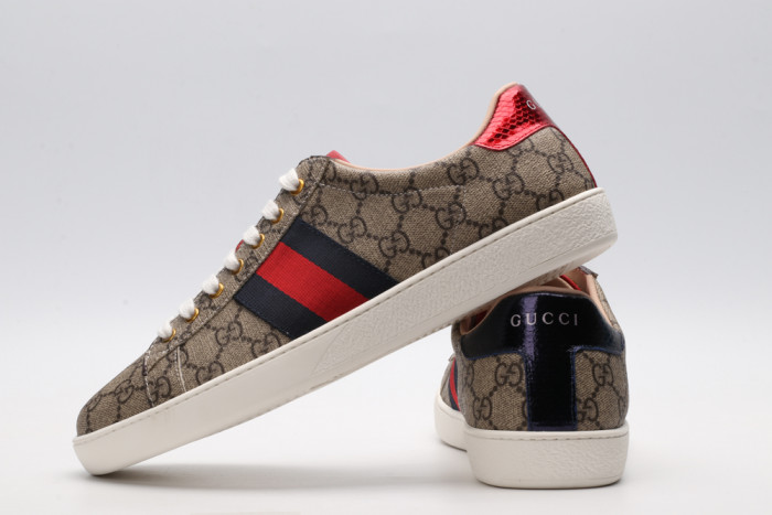 G*u*i low-top sneaker