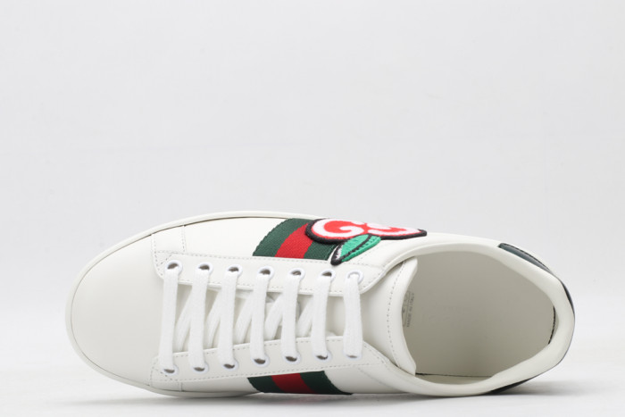 G*u*i low-top sneaker