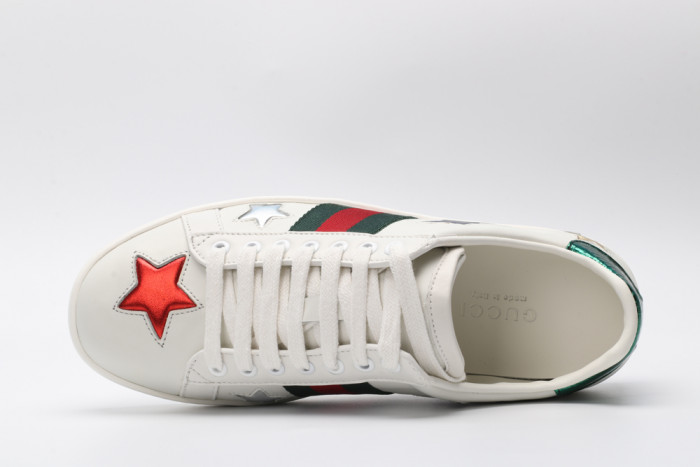 G*u*i low-top sneaker