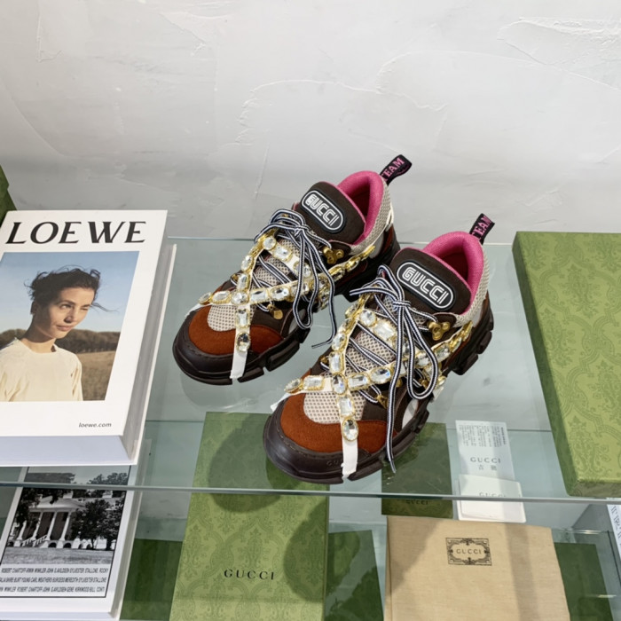 G*u*i sneaker