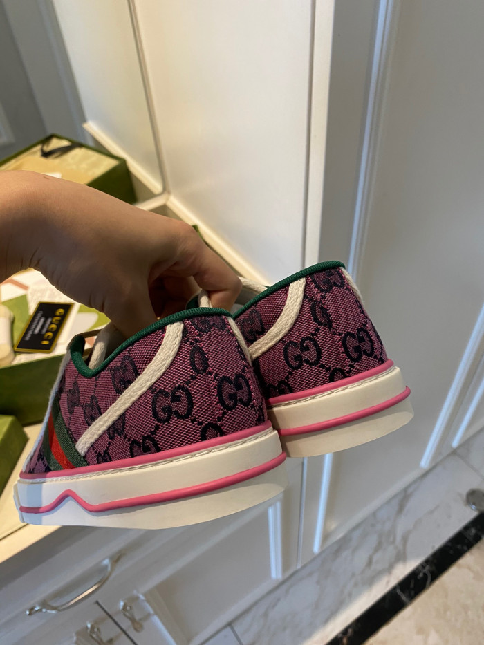 G*u*i tennis 1977 sneaker