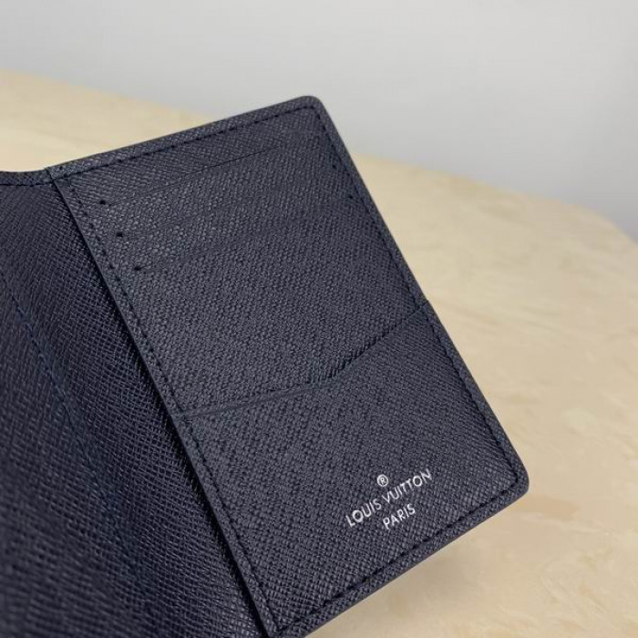 LOUI VUITTO WALLET M67904 11*8*1