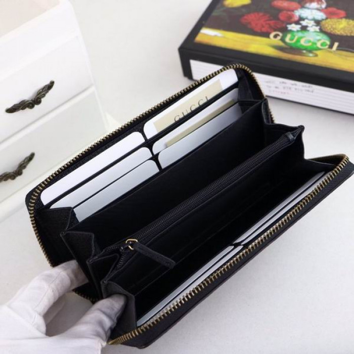 G*u*i wallet495062 19*10*2.5