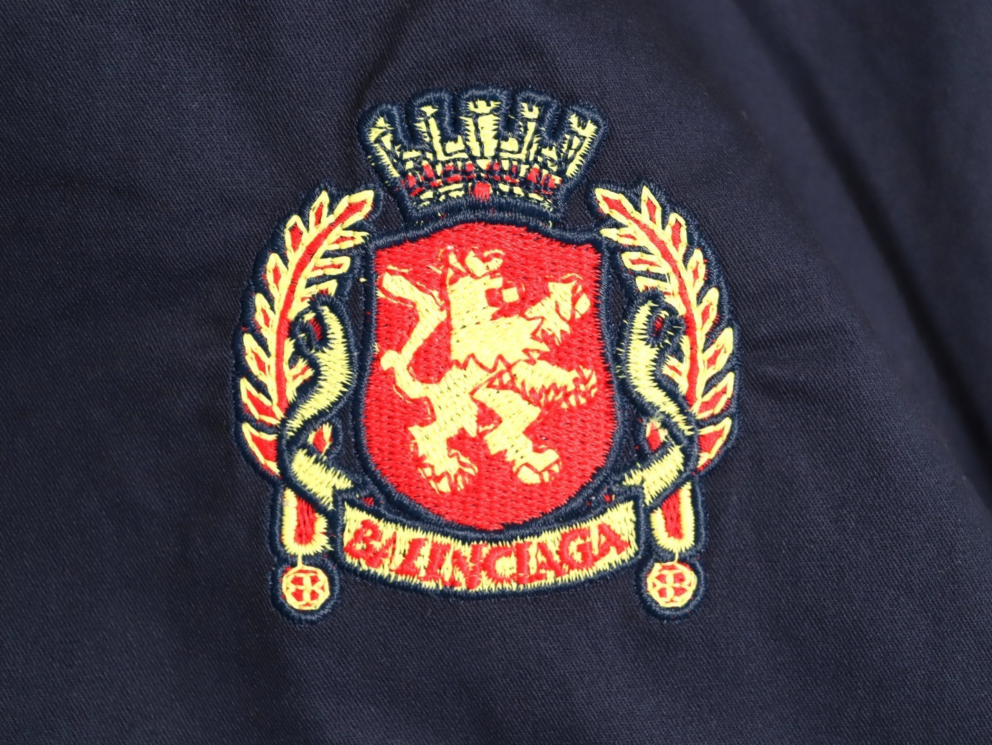 Ba1en*iaga Long-sleeved Shirts