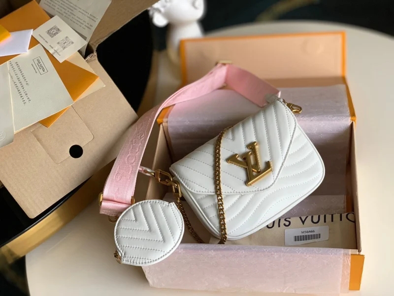 L0vis Vvtt0n NEW WAVE MULTI-POCHETTE M56466