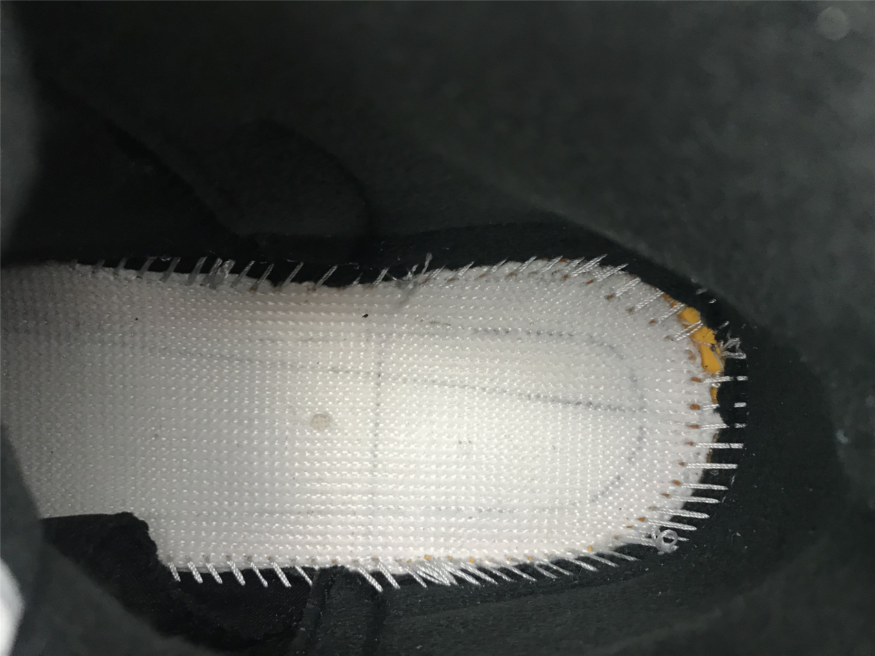UA AIR JORDAN 12 "UNIVERSITY GOLD"