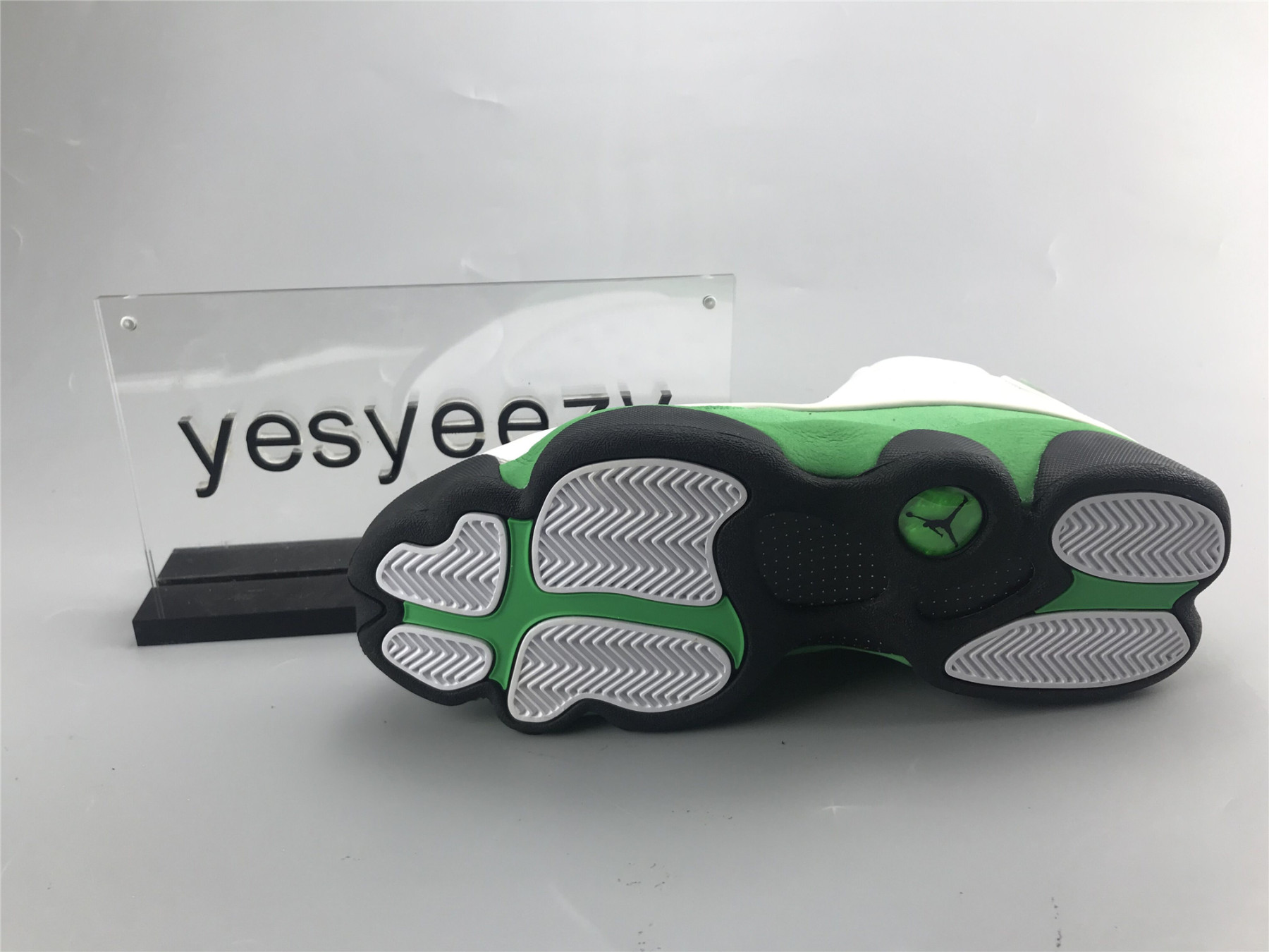 UA AIR JORDAN 13 RETRO 