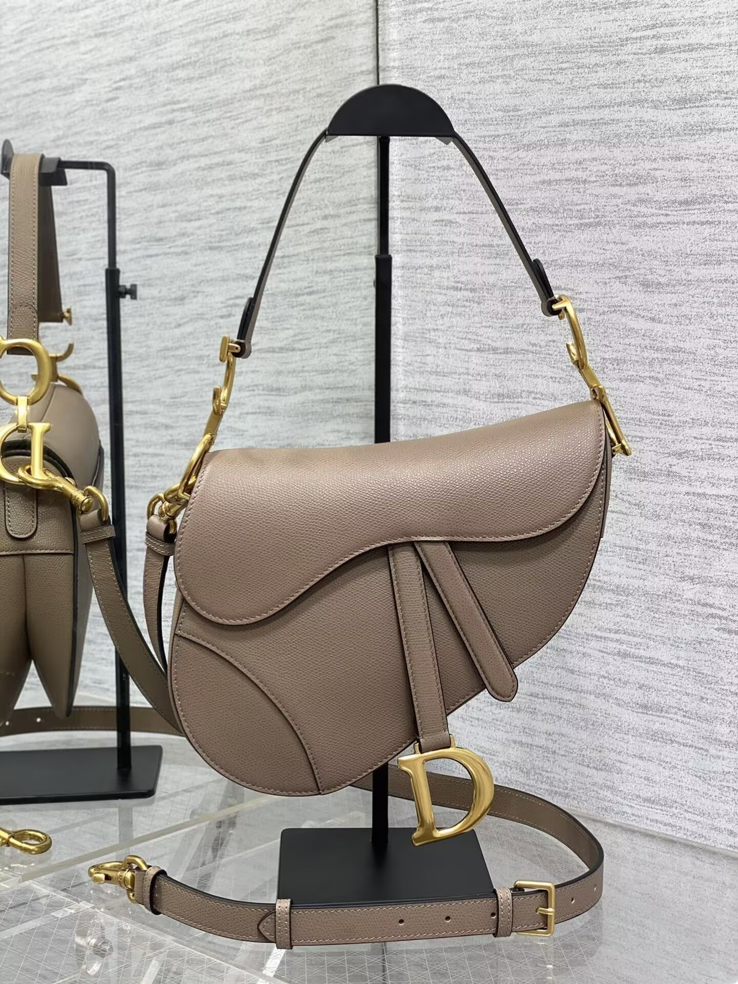 D10r Saddle Bag 24x6x18cm