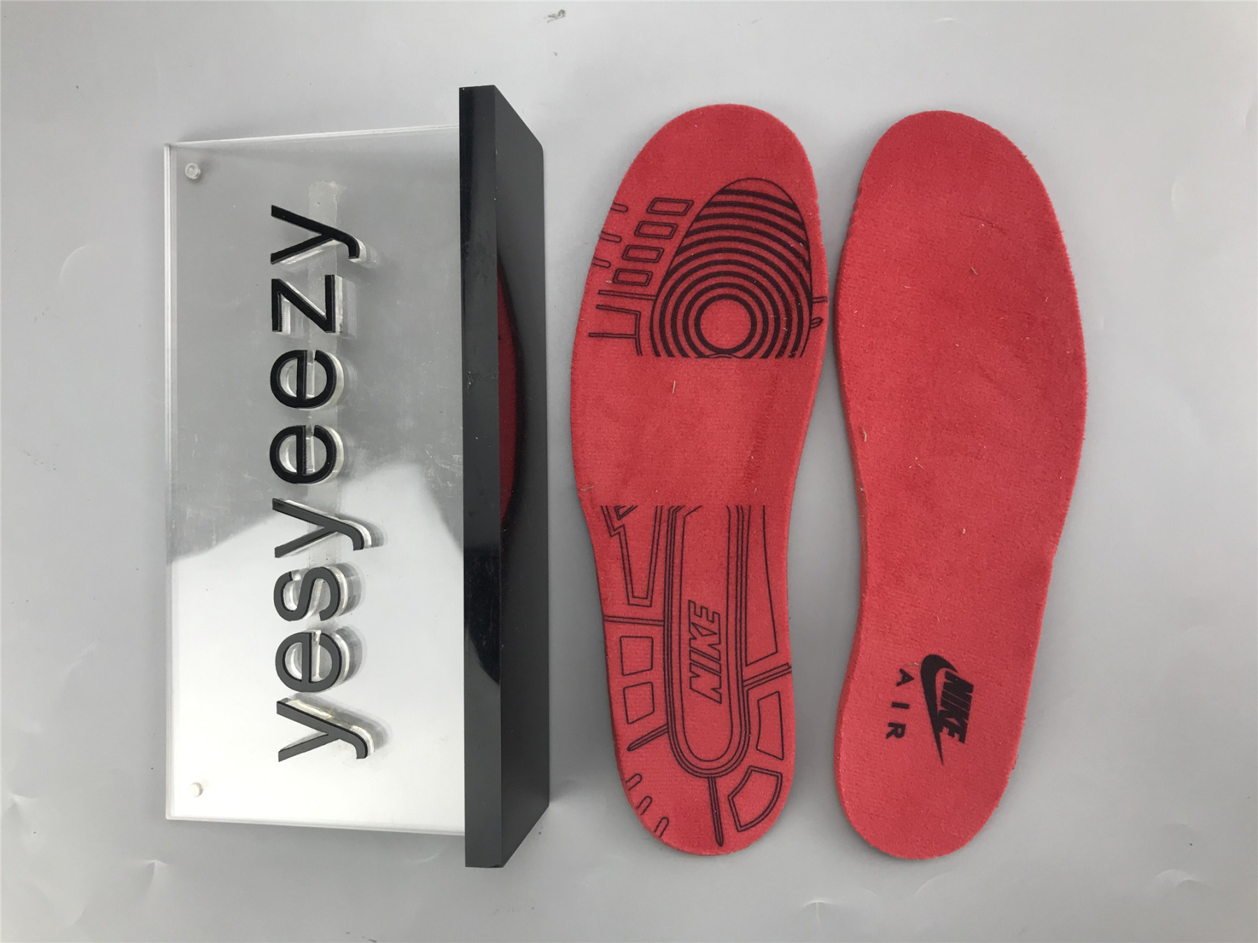UA AIR JORDAN 3 RETRO NRG 