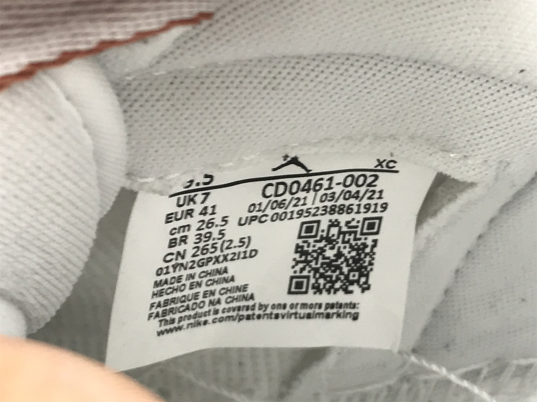 UA WMNS AIR JORDAN 1 RETRO HIGH OG 