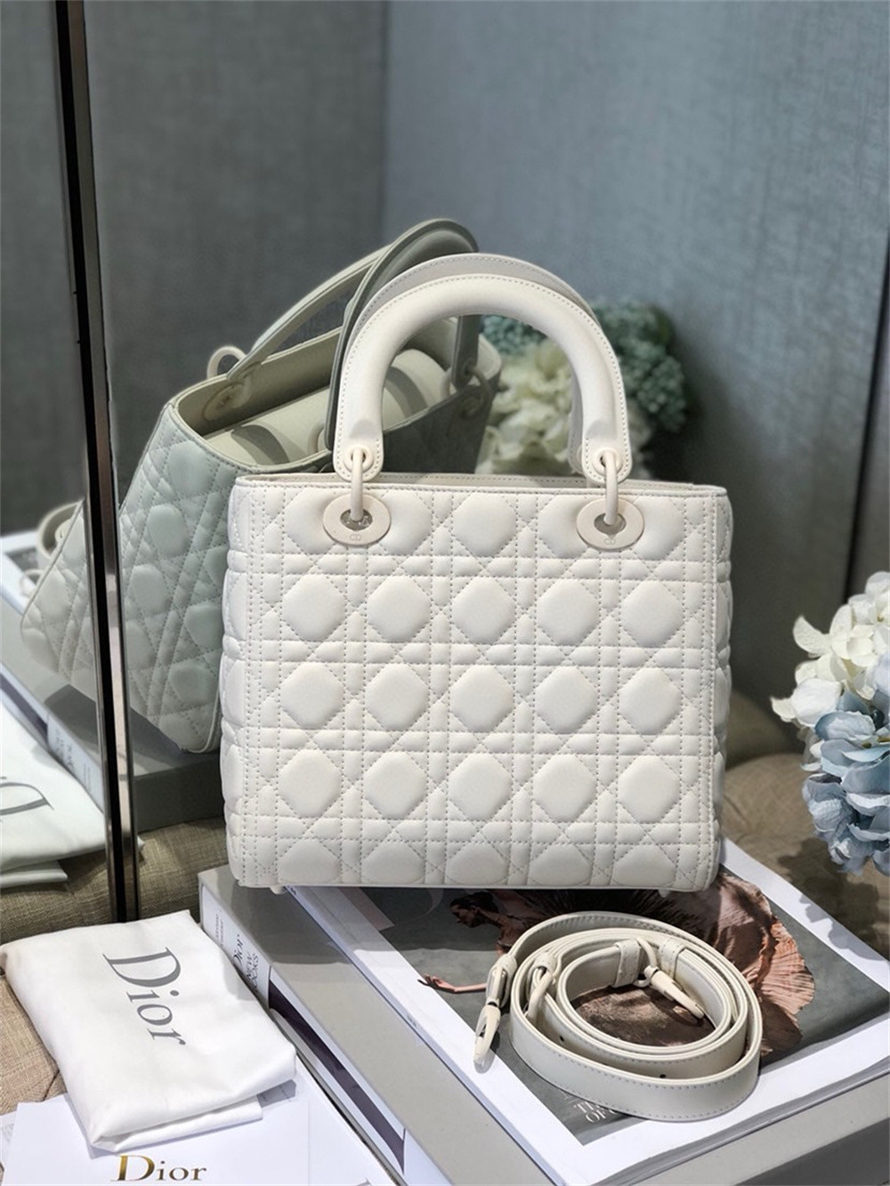 Medium Lady D10r Bag 9.5 x 8 x 4.5 inches