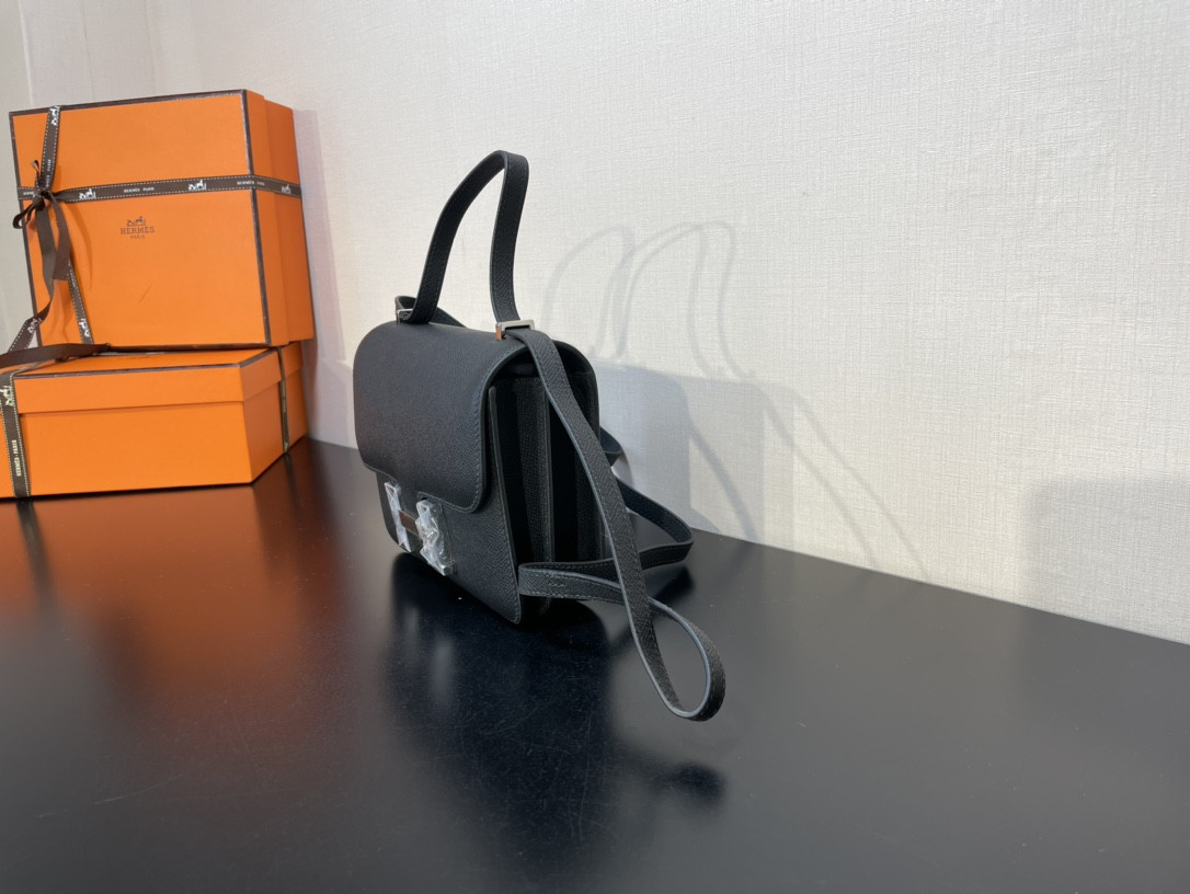 H**me5 Constance 24 Black Epsom 9.4"x5.9"x3"