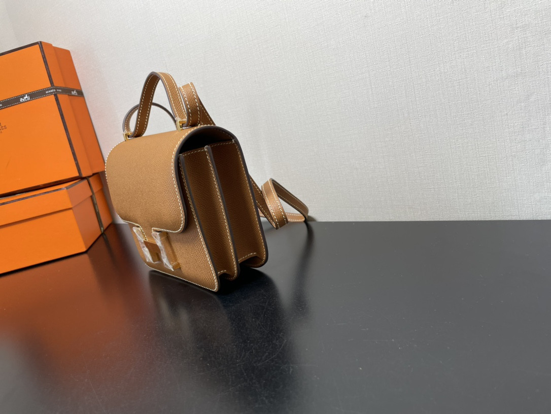 H**me5 Constance 19 Epsom Gold Hardware 7.25" x 6.25" x 2.25"