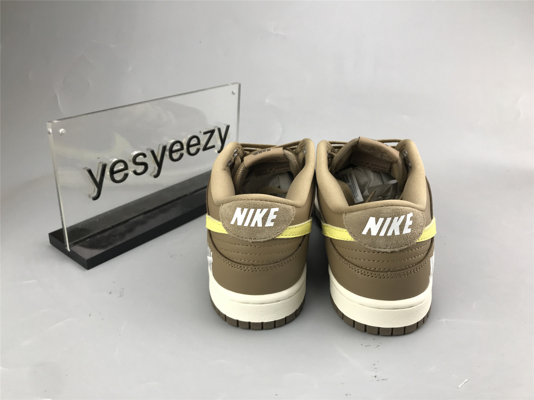 UA NIKE UNDEFEATED X DUNK LOW SP