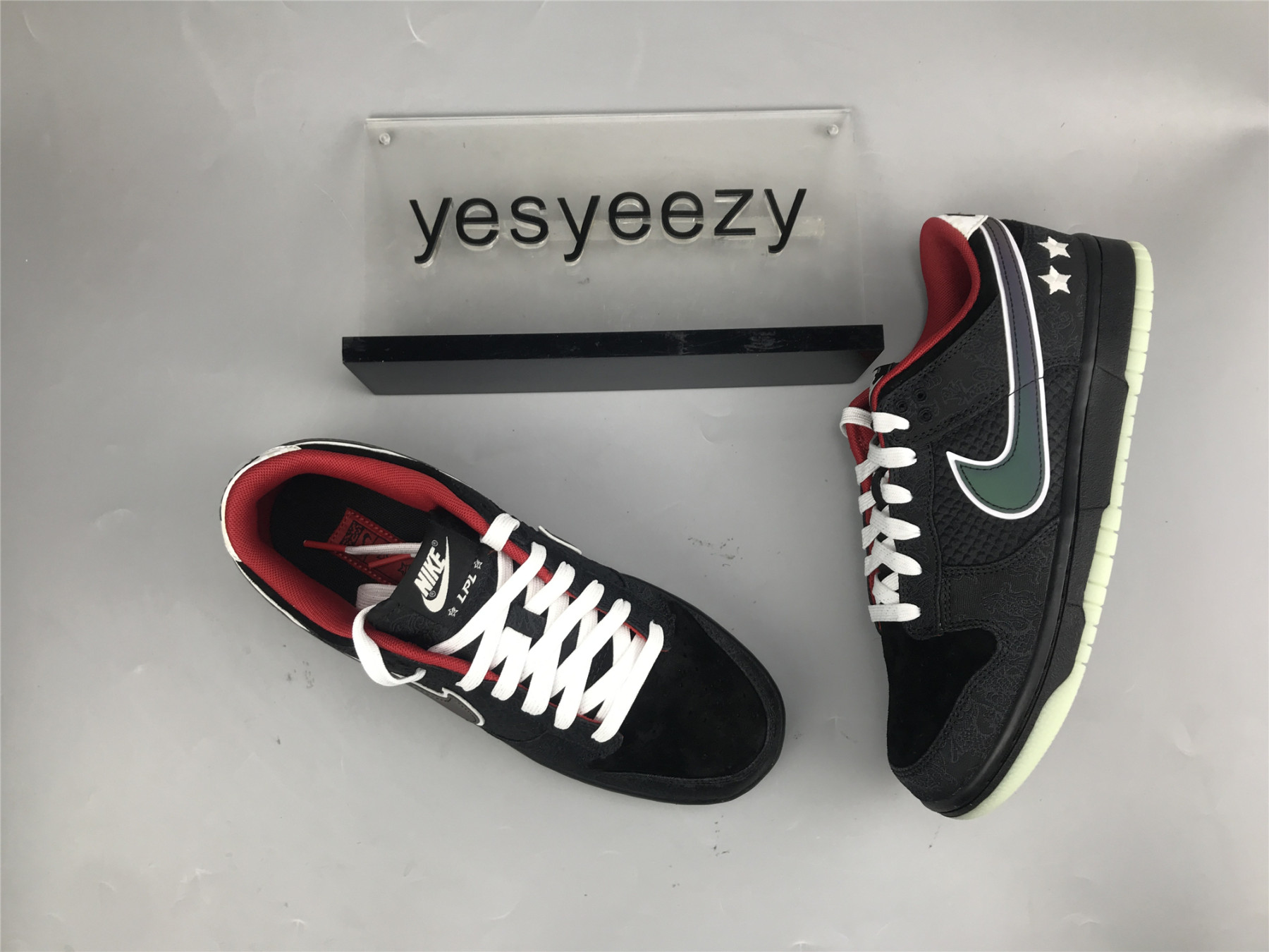 UA NIKE DUNK LOW LPL LEAGUE OF LEGENDS