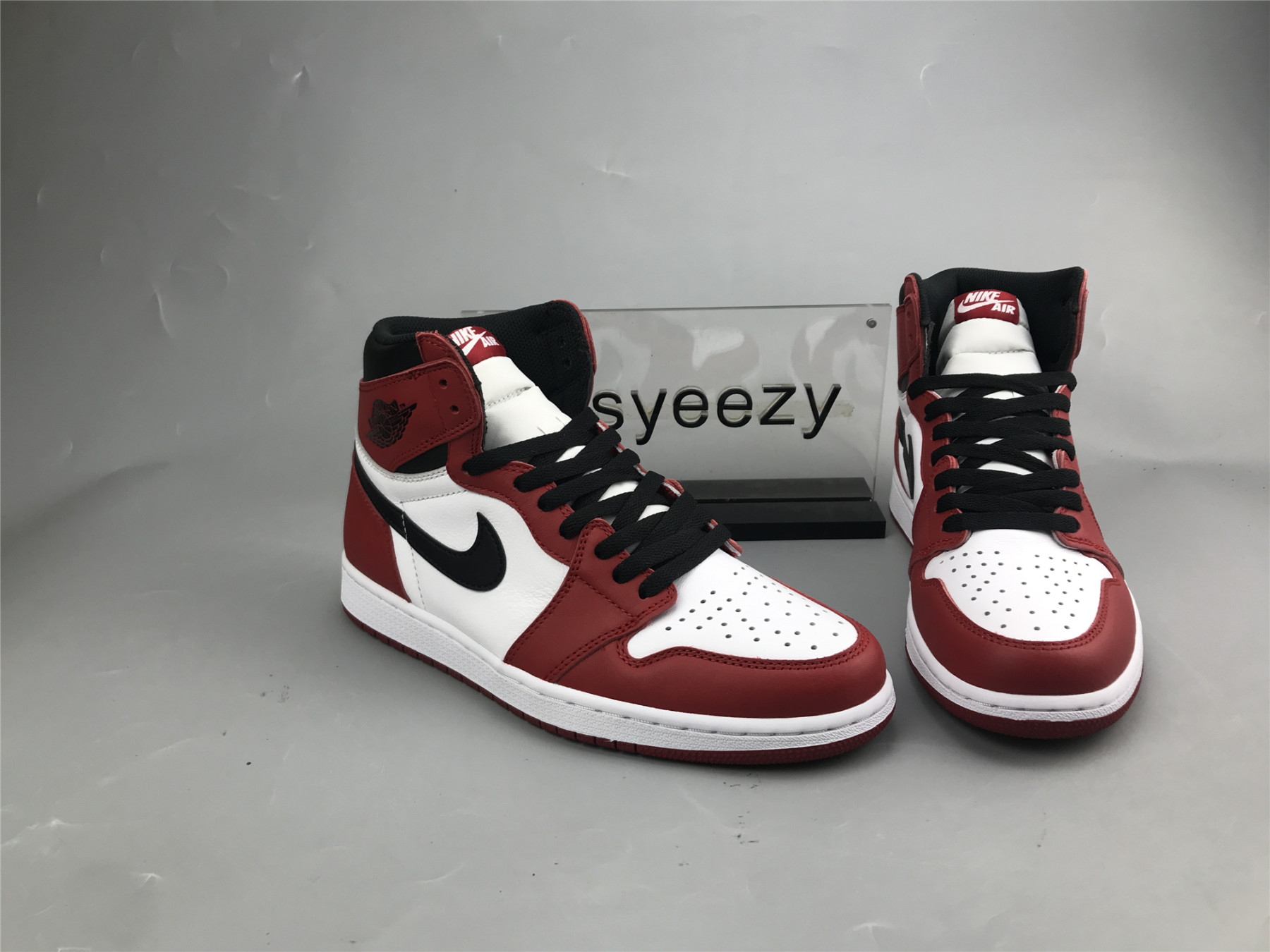 UA AIR JORDAN 1 RETRO HIGH OG 
