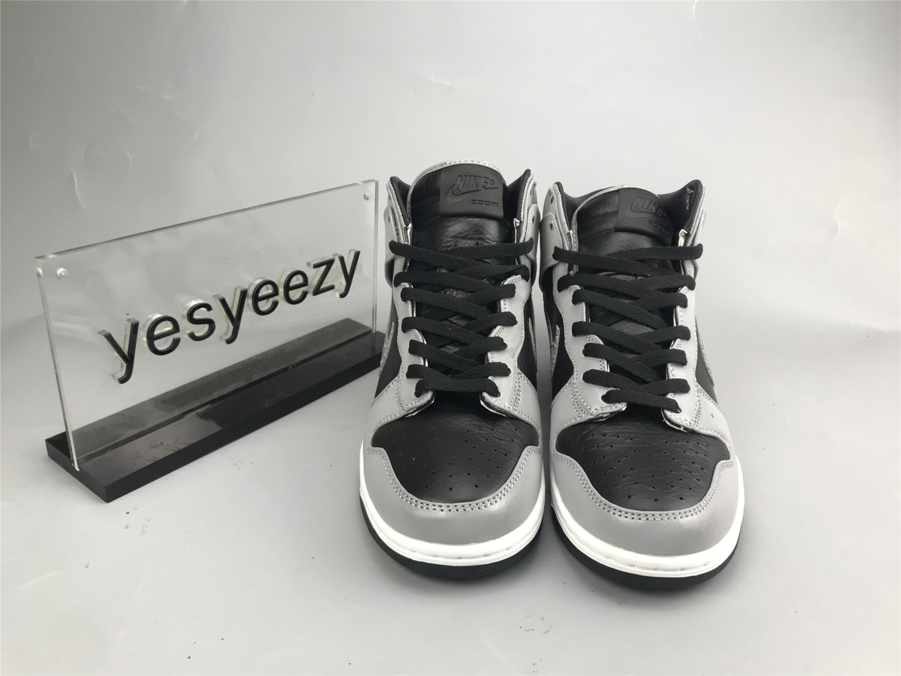 UA NIKE DUNK PRM HI SP