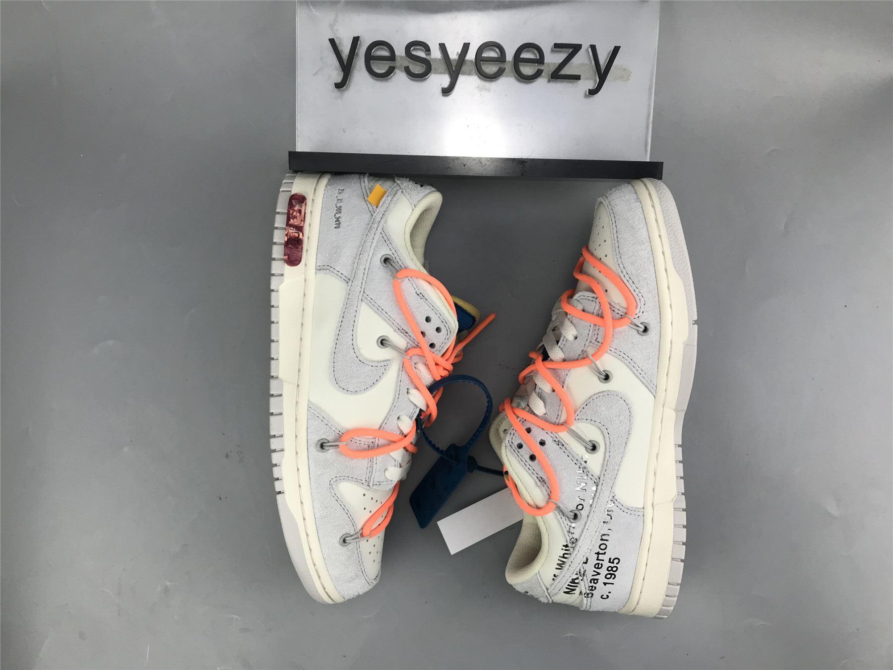 UA NIKE OFF-WHITE X DUNK LOW 