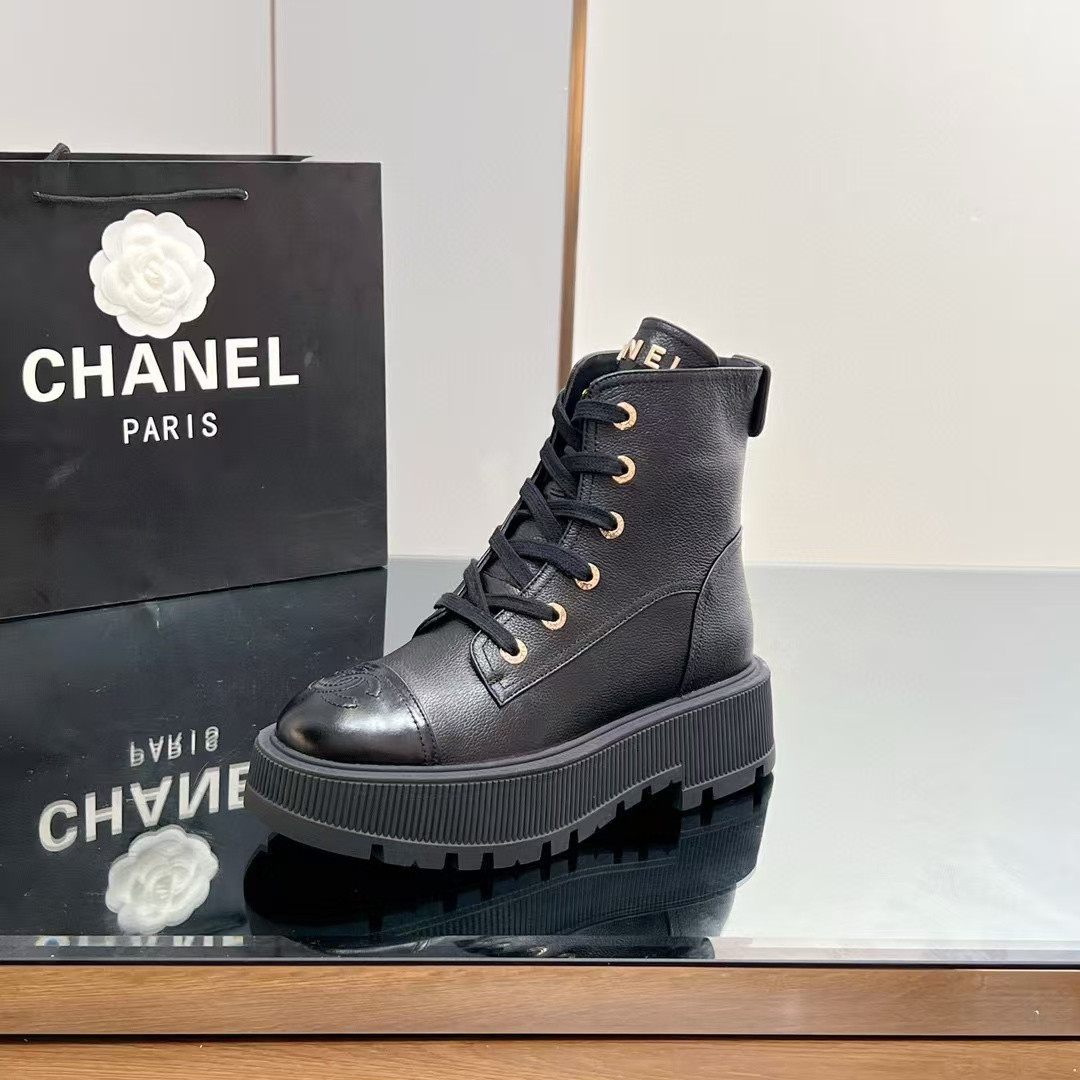 UA Ch**el Boots