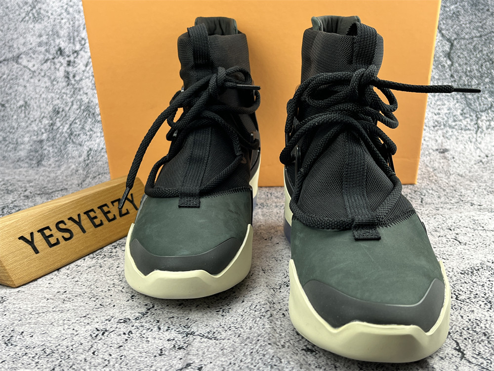 UA NIKE AIR FEAR OF GOD 1 