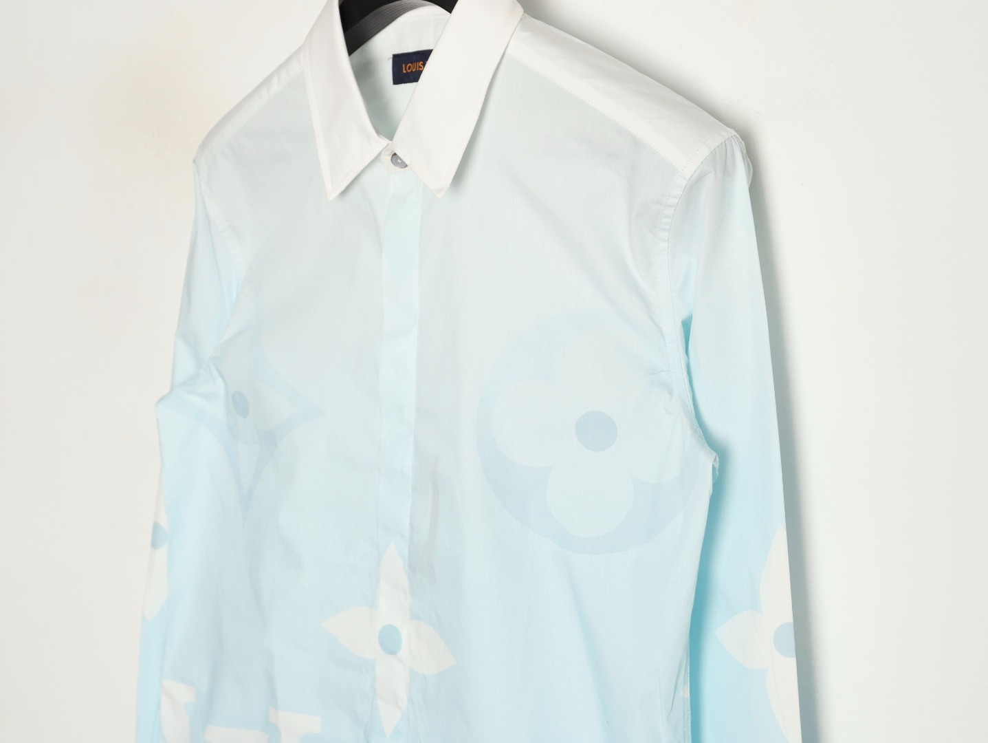 L0vis Vvtt0n LV Shirts