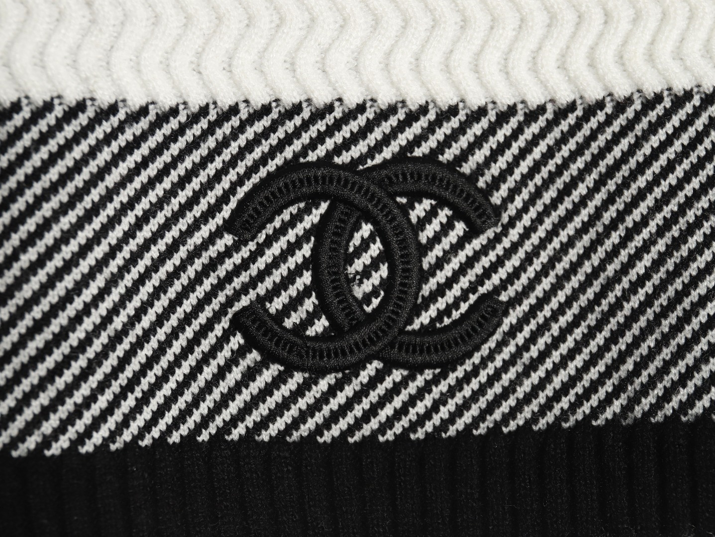 Ch**el knitting Sweaters