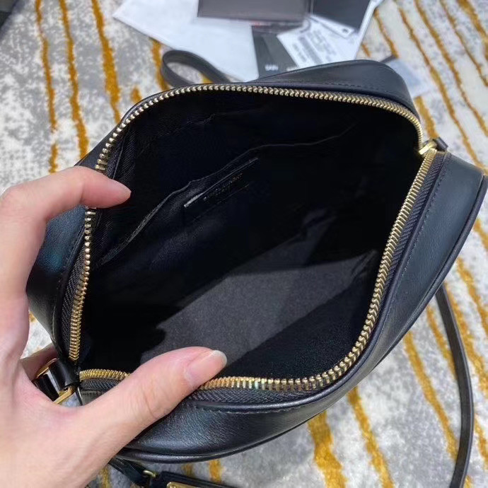 Y51 LOU Camera bag in quilted leather