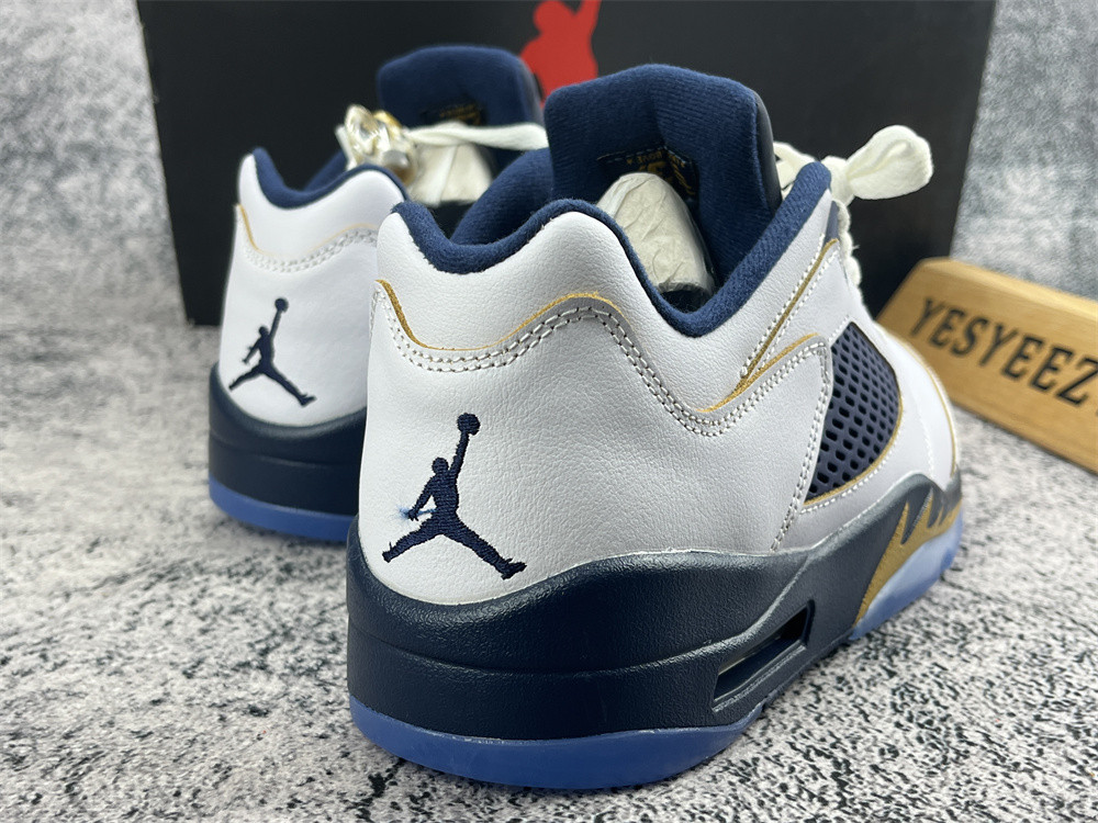 UA AIR JORDAN 5 RETRO LOW 