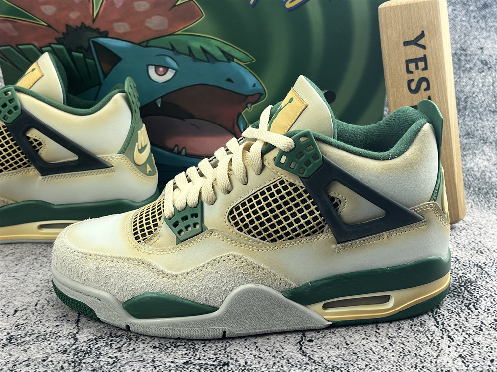 UA WMNS AIR JORDAN 4 2024