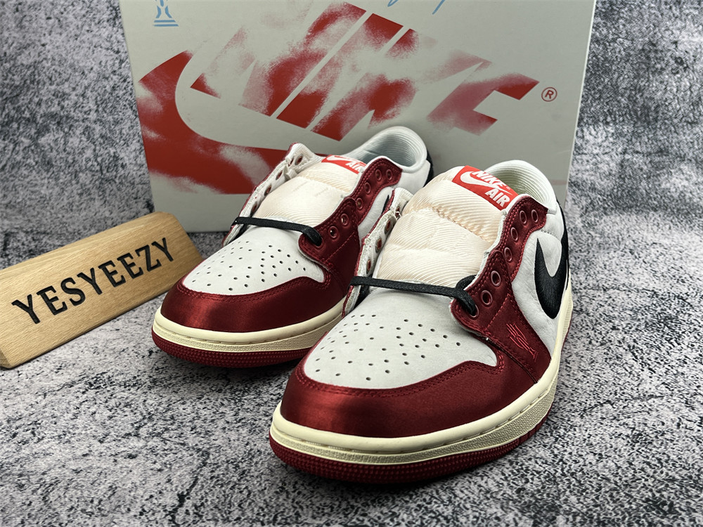 UA Jordan 1 Retro Low OG Trophy Room Away