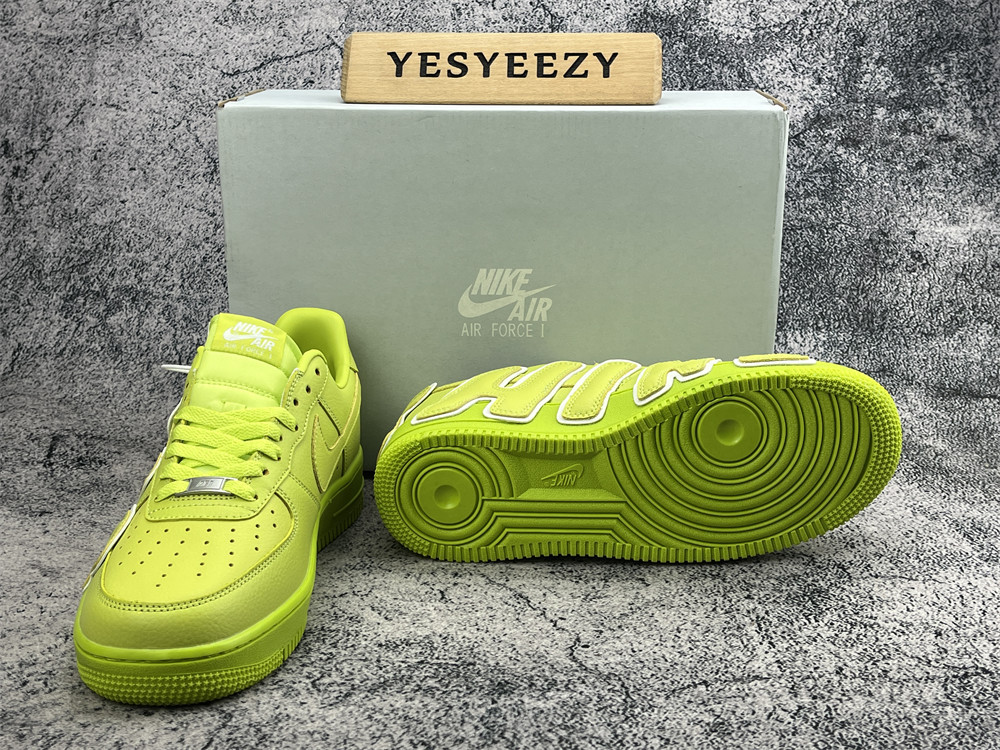 UA Nike Air Force 1 Low