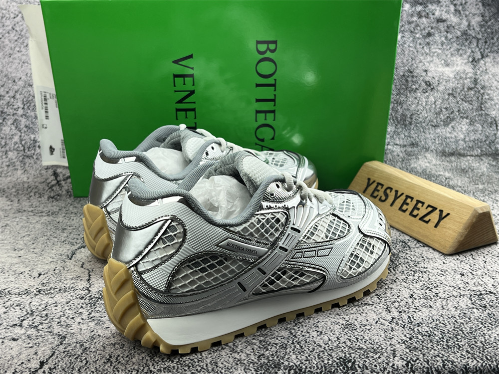 UA B0tt*ga Ven*ta Orbit Sneaker