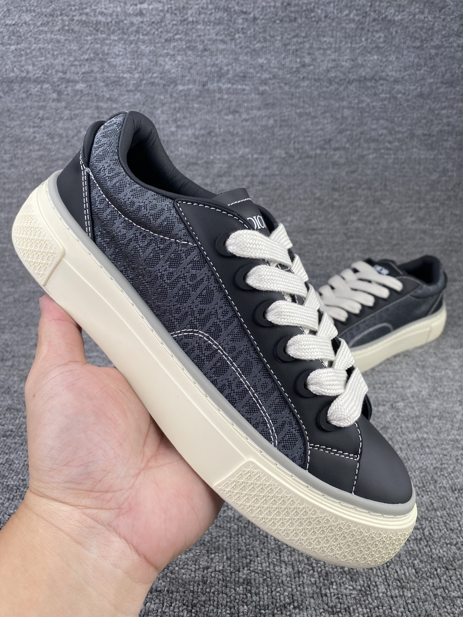 UA D10r B33 Sneaker