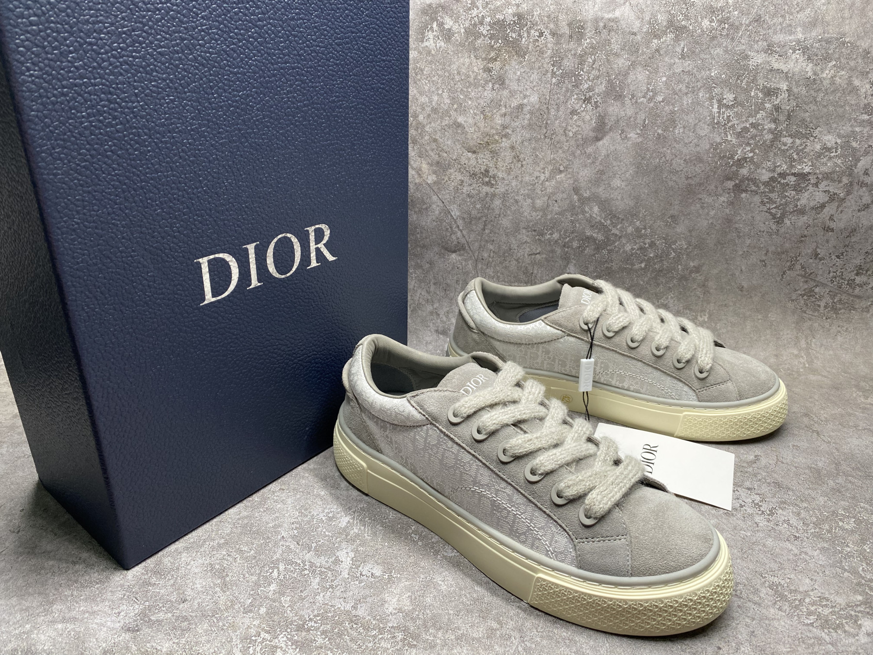 UA D10r B33 Sneaker
