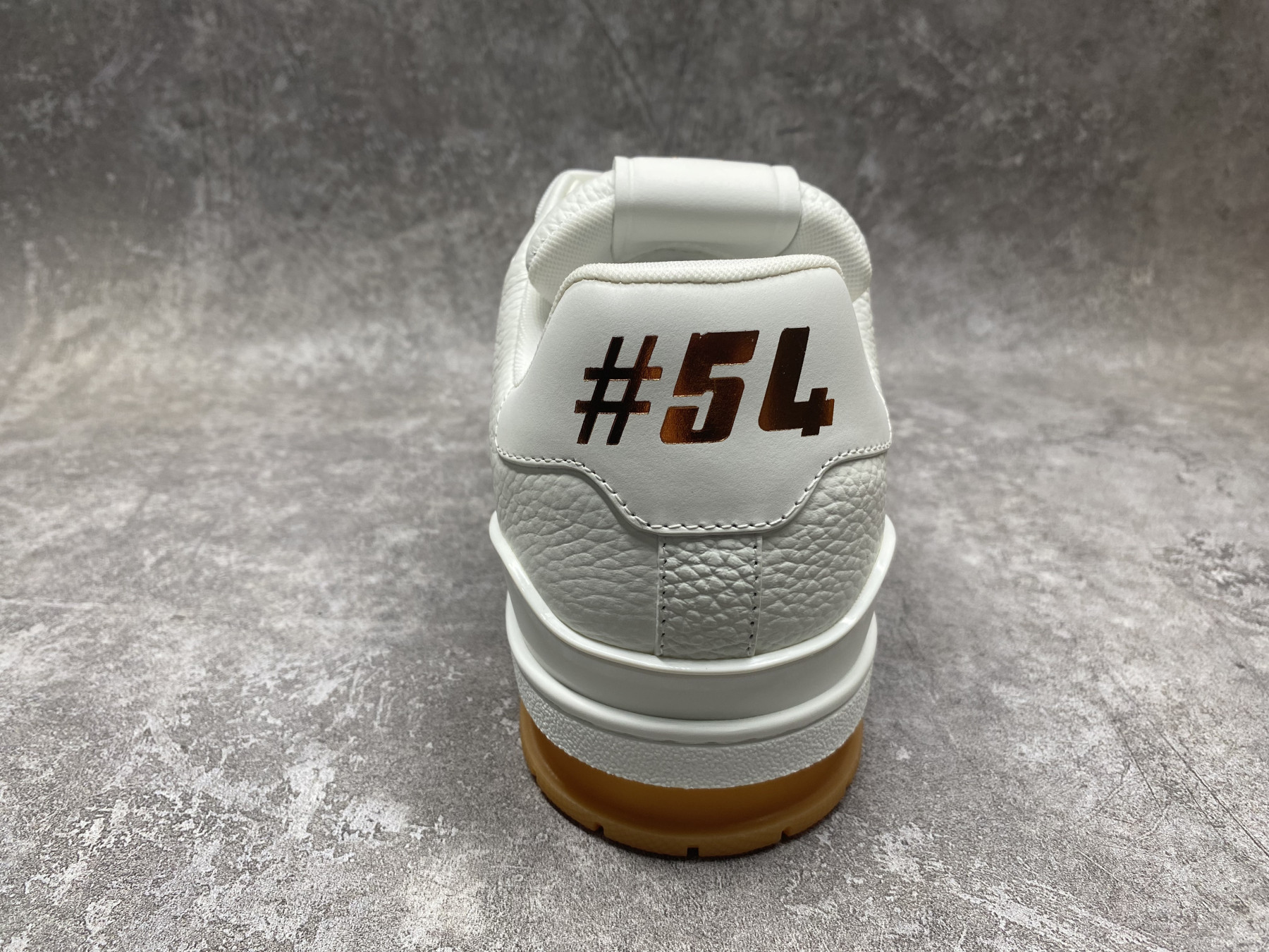 UA LV trainer Sneakers