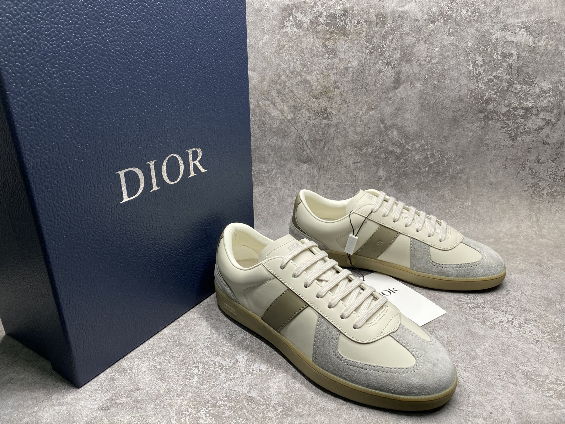 UA D10r B01 Matchpoint Sneaker